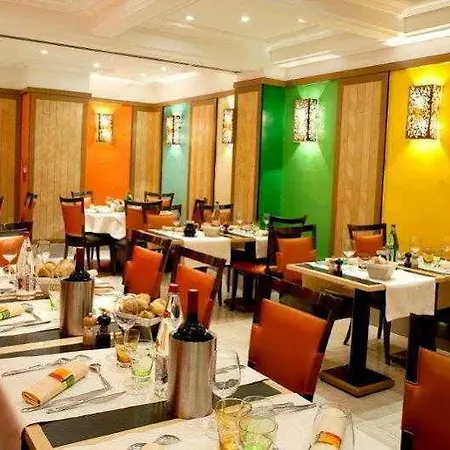 Hotel Le Cardinal Paris