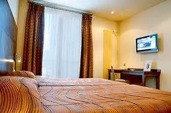 Otel Le Cardinal 4*