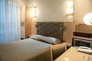 Otel Le Cardinal