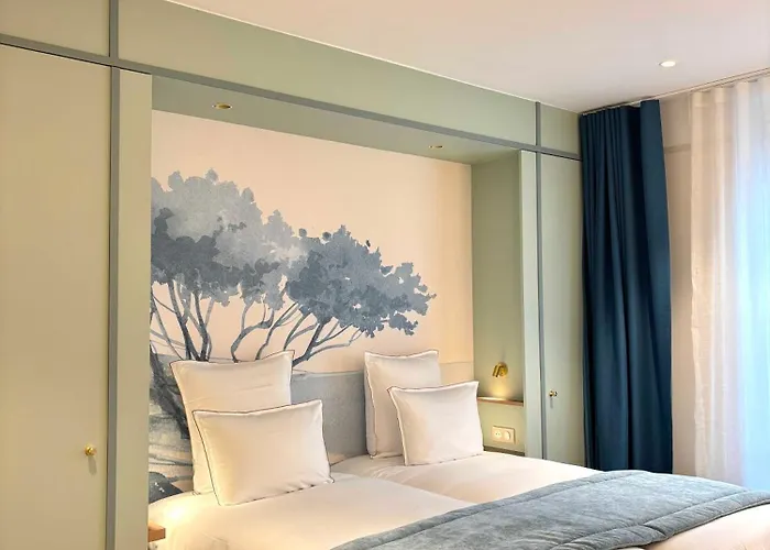 Le Cardinal Hotel 4*