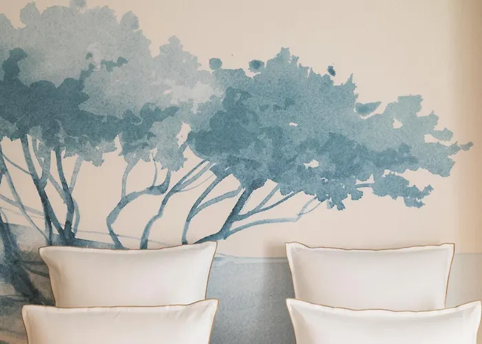 Hotel Le Cardinal 4*