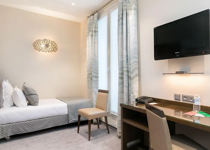 Le Cardinal Hotel 4*