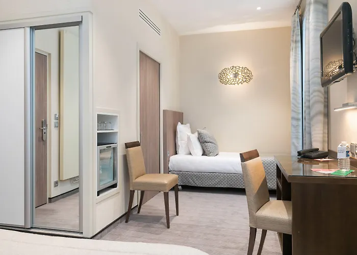 Hotel Le Cardinal 4*