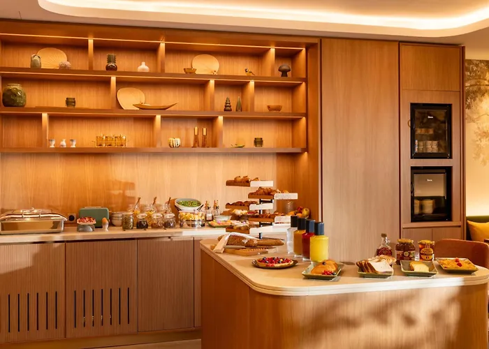 Hotel Le Cardinal 4*