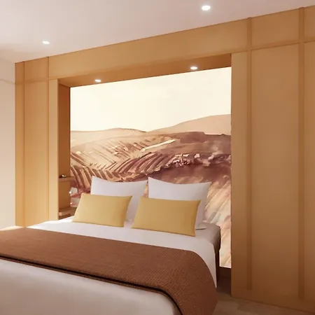 Le Cardinal Hotel 4*